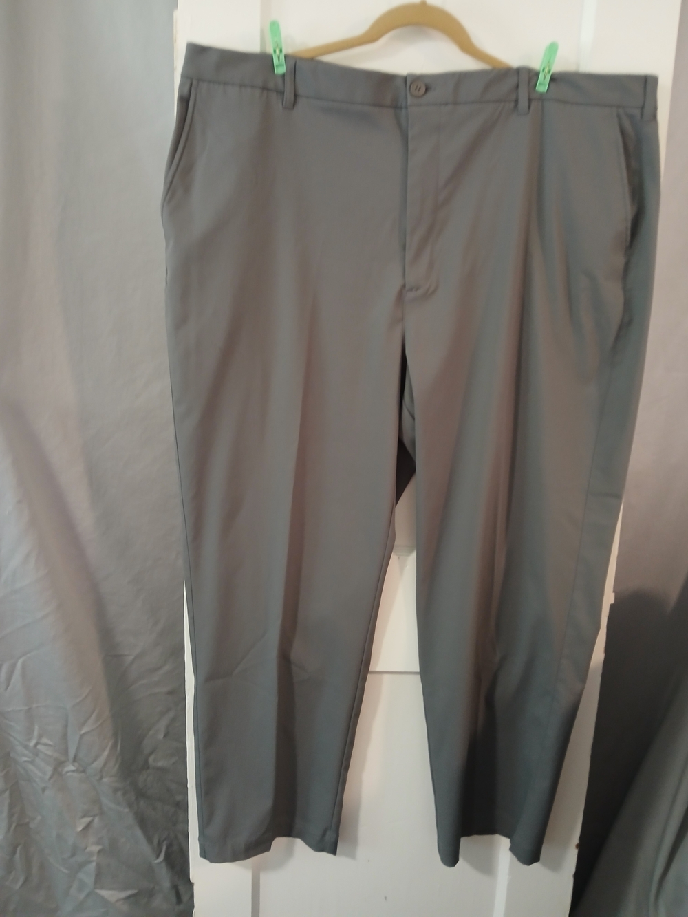 Roundtree & Yorke Men's Charcoal Gray Dress Pants [182]